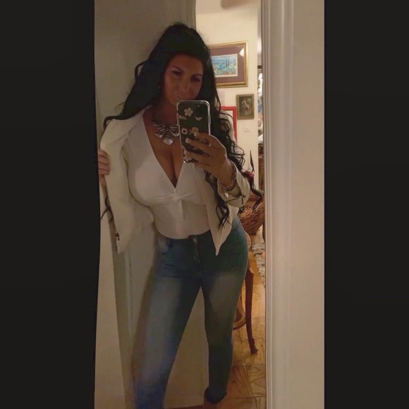 Meet your Posher, Sabrina - Picture 6 of 11